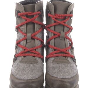 Sorel Women's Gray and Red Lace-Up Boots